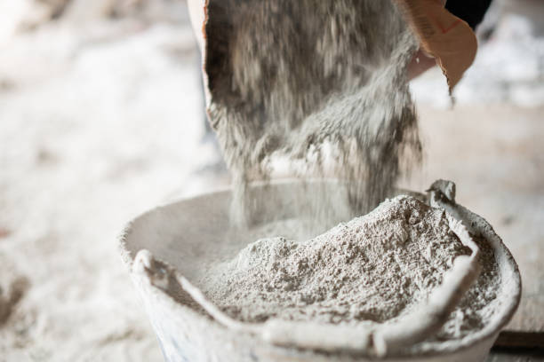 Best Commercial Concrete Contractor  in Lakes Of The Four Seasons, IN